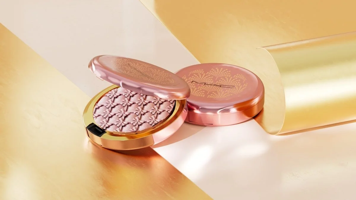 MAC x Holiday 2022 - 3D motion branding by Idriss Ben Ouirane, Motion Designer Dubai